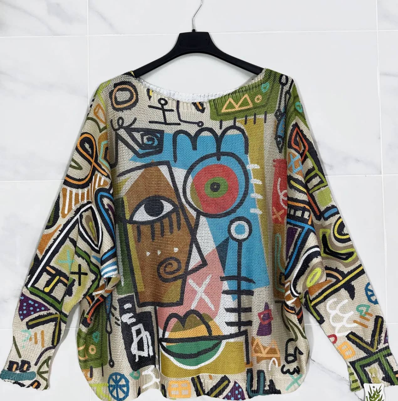 202 One Size Green Picasso Style Printed Sweater LOOWIE