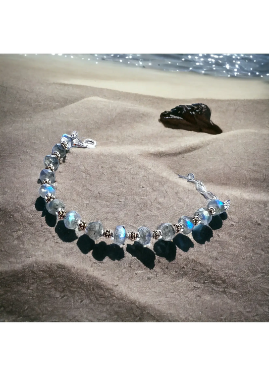 EB Design bracelet Juno labradorite