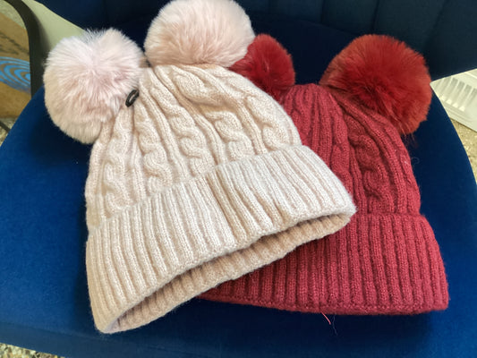 Double Pom Pom hat