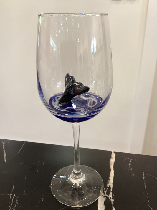 Traditions by Miranda stem wine glass whale tale